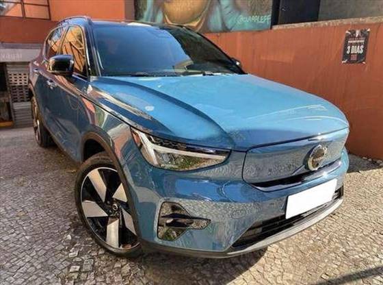 VOLVO XC40 P8 RECHARGE TWIN ELECTRIC ULTIMATE AWD